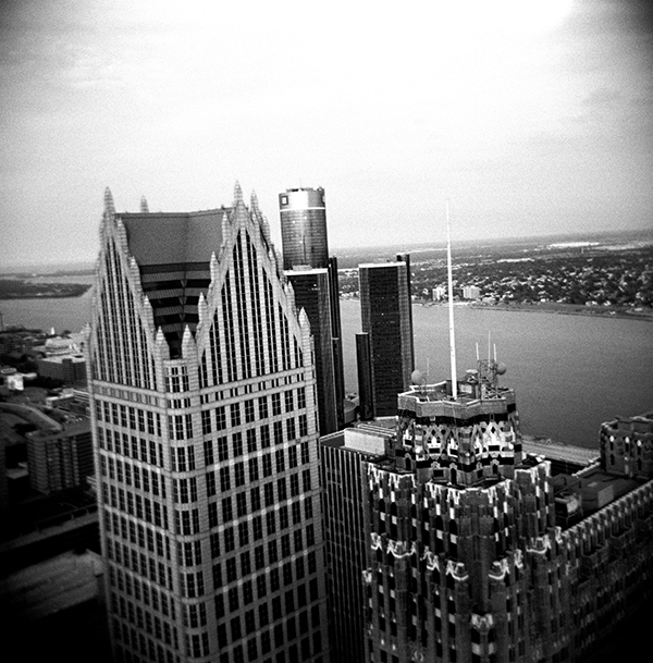 View RenCen Guardian and One Detroit Center from atop Penobscot building in Detroit